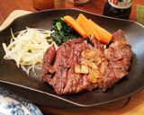 ステーキの焼き方(ミディアムレアぐらい)作り方7写真