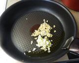 プチヴェールとキノコの炒め物作り方7写真