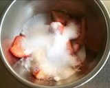 苺コンフィチュールで炭酸ドリンク作り方1写真
