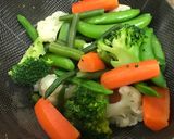 俺流！冷洋野菜とスナップエンドウのサラダ作り方4写真