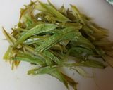 春キャベツとめかぶの茎の和え物作り方2写真