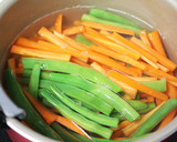 作り置きおかず　野菜の肉巻き作り方1写真