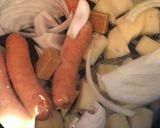 簡単美味しい卵ソーセージのコンソメスープ作り方2写真