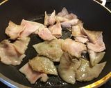 風邪予防にも！ケールと豚バラの炒め物作り方5写真