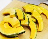作り置きおかず　かぼちゃの甘辛炒め作り方1写真