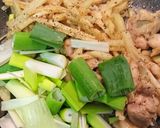 鶏もも肉とじゃが炒め作り方4写真