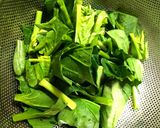 ほうれん草とウィンナーのポパイ丼作り方3写真