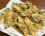 桜えびと春菊とじゃがいものかき揚げ作り方5写真