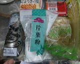 電子レンジで牡蠣キムチ餃子鍋作り方1写真