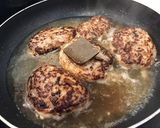 簡単 何ちゃってデミソースハンバーグ作り方5写真