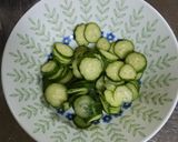キュウリとイカのサラダ作り方1写真