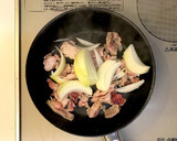 家にあるものでOK☆野菜とお肉の甘辛煮作り方4写真