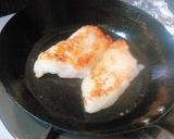 バサの切り身でムニエル風酸味果汁ソース作り方3写真
