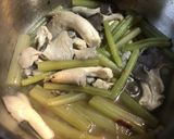 ごま油で蕗と平茸の炒め煮作り方5写真