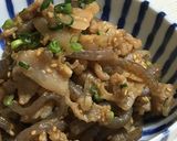 ちょいと一品★豚バラと蒟蒻の甘味噌炒め作り方5写真