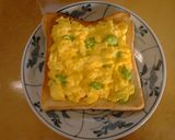 簡単朝食　スクランブルエッグトースト作り方5写真