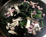 カルボナーラ風 ほうれん草としめじサラダ作り方2写真