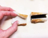 詰めて焼くだけ♪カニマヨちくわ☆作り方3写真