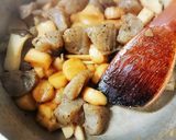 麩とこんにゃくときのこの煮物作り方5写真