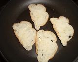 フライパン一つで　焼きチーズトースト作り方2写真