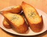 簡単にお店の味♪ガーリックトースト作り方8写真