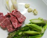 究極のステーキソース牛肉とアスパラソテー作り方1写真
