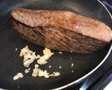 簡単デミソースの桃色ローストビーフ作り方4写真