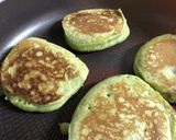 米粉と豆乳ほうれん草のホットケーキ作り方8写真