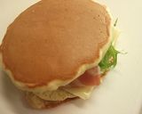 ホットケーキサンド　ベーコン水菜チーズ作り方15写真