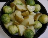 簡単！春☆新じゃが芽キャベツのモリモリ焼作り方3写真