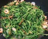 豆苗つまみ菜シーフードの中華うま煮作り方3写真