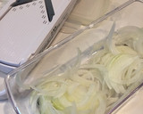 もう一品に！わかめとツナと玉ねぎの和え物作り方2写真