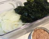 もう一品に！わかめとツナと玉ねぎの和え物作り方4写真