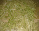 簡単節約【モヤシと豆苗のサッと炒め】作り方2写真