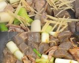 豚バラこんにゃくの甘辛生姜炒め【作り置き作り方3写真