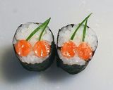 寿司型・模様巻き(パプリカでイチゴ)作り方9写真