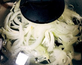 手羽元煮の煮汁リメイク。コク旨カツとじ作り方1写真