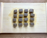 優しい甘み＊さつま揚げとこんにゃくの煮物作り方3写真