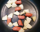 じゃがいもとウインナーのマスタード炒め作り方2写真