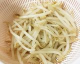 糖質オフ☆ピリ辛もやしの油揚げ焼き作り方3写真