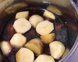 圧力鍋で手羽元とじゃがいもの甘辛煮作り方2写真
