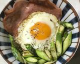 【簡単すぎ！】アスパラハムエッグ丼作り方11写真