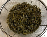 めんつゆで簡単★切り昆布の煮物作り方1写真