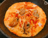 牡蠣のキムチ炒め、玉子とじ！作り方6写真