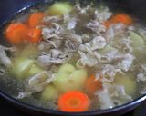 簡単たくさん野菜のコンソメスープ作り方2写真