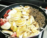 牛肉すき焼き風味に生卵添えて作り方2写真