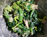 さばの水煮缶とほうれん草の和え物作り方3写真