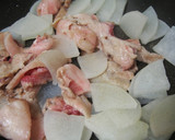 大根と豚バラ肉の黒こしょう炒め♪作り方4写真