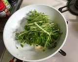 豆苗のマヨ炒め作り方3写真