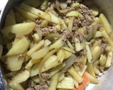ジャガイモと豚ひき肉のオイスター炒め作り方6写真